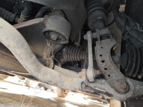 BARRA ESTABILIZADORA DELANTERA б/у