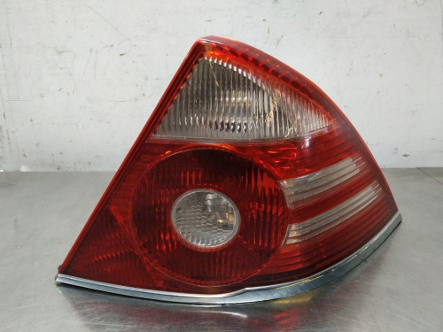  PILOTO TRASERO DERECHO Ford MONDEO BERLINA (GE) 