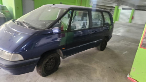 RENAULT ESPACE (J63) — vehículo donante para recambios 