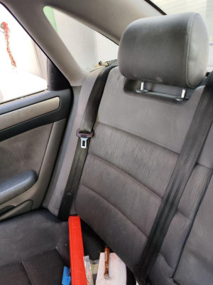 CINTURON SEGURIDAD TRASERO DERECHO