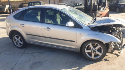 FORD FOCUS BERLINA (CAP)