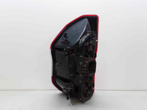 PILOTO TRASERO IZQUIERDO Ford TRANSIT COURIER (C4A) 