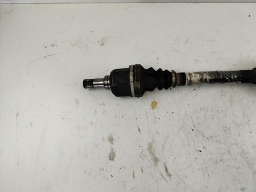 TRANSMISION DELANTERA IZQUIERDA Peugeot 407 SW 