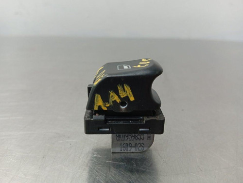  MANDO ELEVALUNAS DELANTERO DERECHO AUDI A4 BERLINA (8K2) 