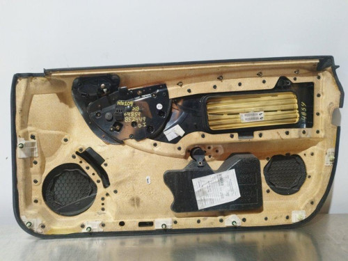  GUARNECIDO PUERTA DELANTERA IZQUIERDA Mercedes-Benz CLK (BM 209) COUPE 