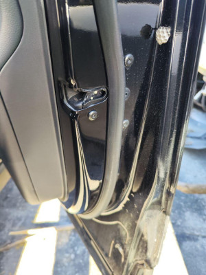 CERRADURA PUERTA DELANTERA DERECHA