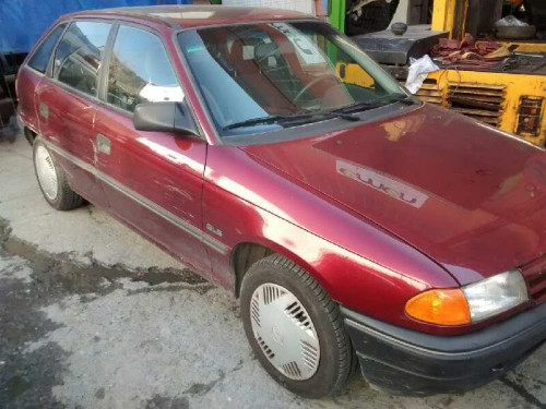  OPEL ASTRA F BERLINA 