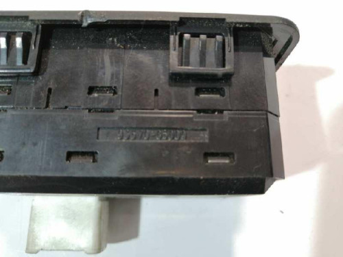  MANDO ELEVALUNAS DELANTERO IZQUIERDO Hyundai ATOS (EM) 