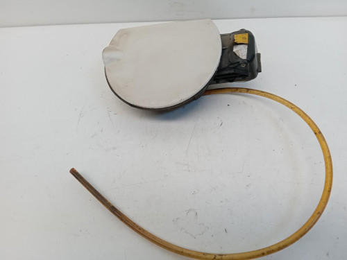  TAPA EXTERIOR COMBUSTIBLE SEAT IBIZA SC (6J1) 