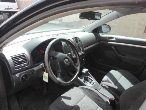 VOLKSWAGEN JETTA V (1K2) — vehículo donante para recambios 