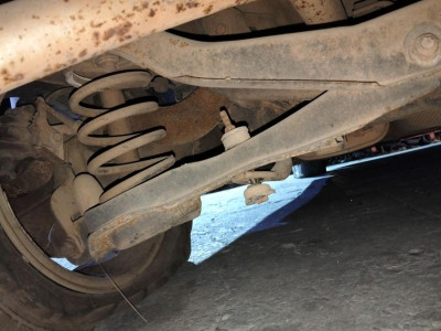 BRAZO SUSPENSION TRASERO IZQUIERDO