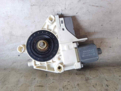 MOTOR ELEVALUNAS TRASERO DERECHO