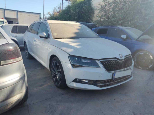  SKODA SUPERB COMBI (3V5) 