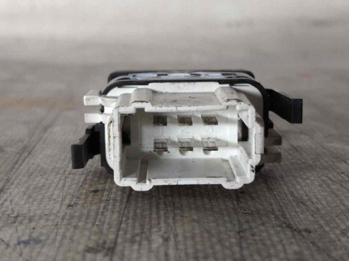 MANDO ELEVALUNAS DELANTERO DERECHO Renault CLIO II FASE II (B/CB0) 