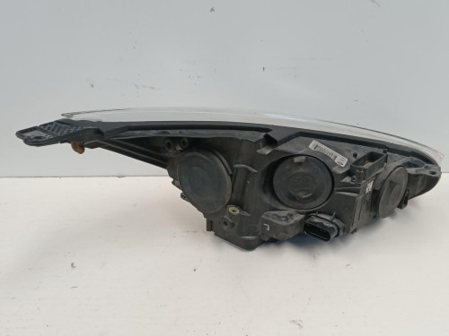 FARO IZQUIERDO Ford FOCUS BERLINA (CEW) 