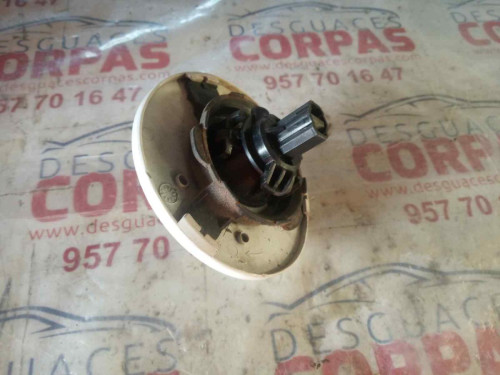  TAPA EXTERIOR COMBUSTIBLE PEUGEOT 206 