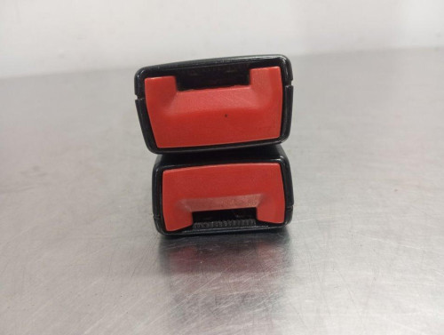 ENGANCHE CINTURON CENTRAL SEAT TOLEDO (KG3) 
