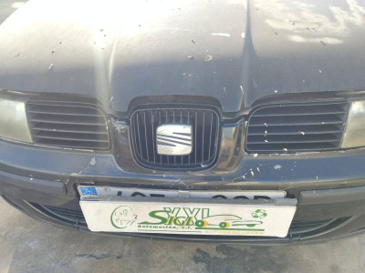REJILLA DELANTERA Seat Leon (1M1)(11.1999->)