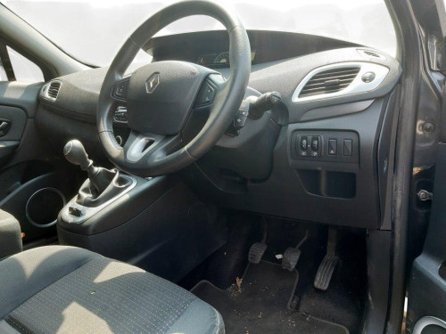 RENAULT SCENIC III (JZ) used