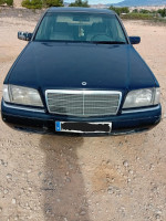 MERCEDES-BENZ CLASE C (BM 202) BERLINA