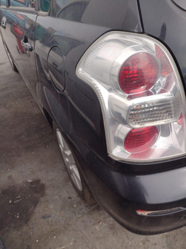 AFORADOR Toyota COROLLA VERSO (R1) 