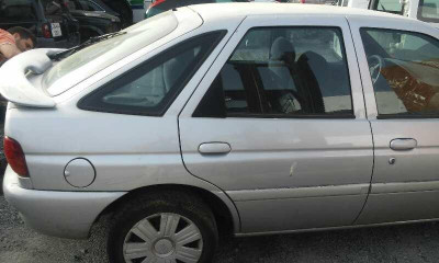 FORD ESCORT BERL./TURNIER