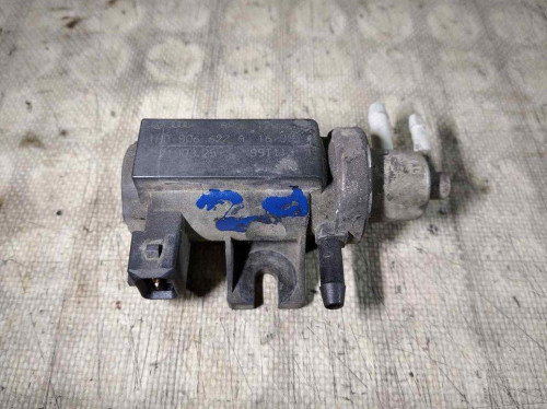 VALVULA AIRE ADICIONAL Audi A4 BERLINA (B5) 