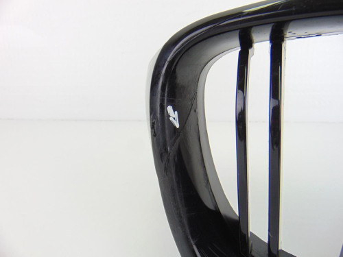 REJILLA PARAGOLPES DERECHA, BMW, SERIE 3 BERLINA (F30)