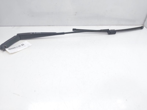  BRAZO LIMPIA DELANTERO DERECHO VOLKSWAGEN PASSAT VARIANT (3C5) 