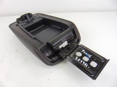 APOYABRAZOS CENTRAL, FORD, FOCUS BERLINA (CB8)