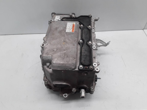 INVERTER / CONVERTER TOYOTA AURIS (E18) 
