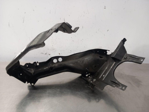 SOPORTE FARO DERECHO, MERCEDES-BENZ, CLS (BM 219)