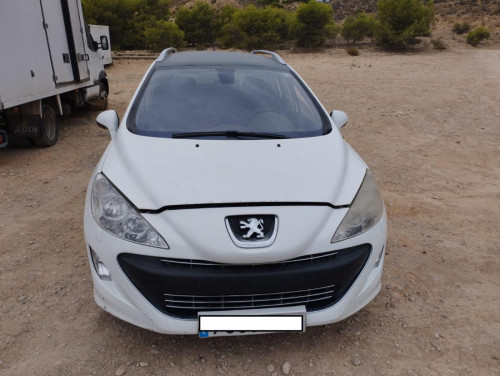 PEUGEOT 308 SW — автомобиль-донор на запчасти 