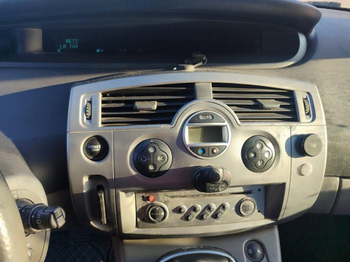  RENAULT SCENIC II (JM) 