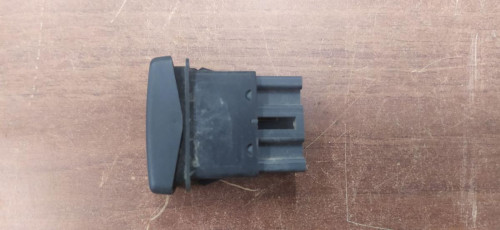 MANDO ELEVALUNAS TRASERO IZQUIERDO Land Rover DISCOVERY (LT) 