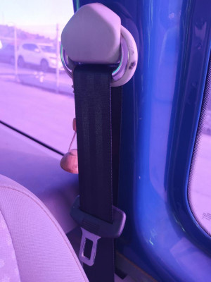 CINTURON SEGURIDAD TRASERO IZQUIERDO