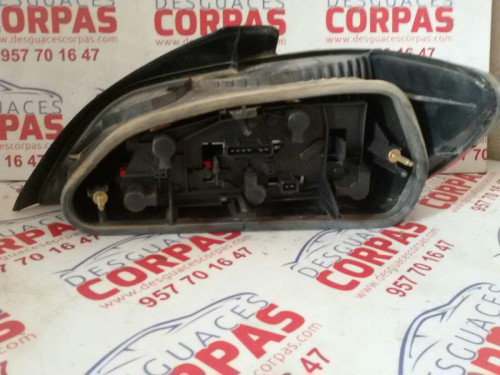 PILOTO TRASERO IZQUIERDO Peugeot 406 BERLINA (S1/S2) 