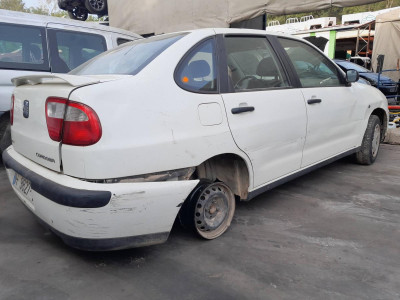 SEAT CORDOBA BERLINA (6K2)