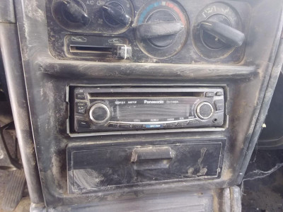 SISTEMA AUDIO / RADIO CD