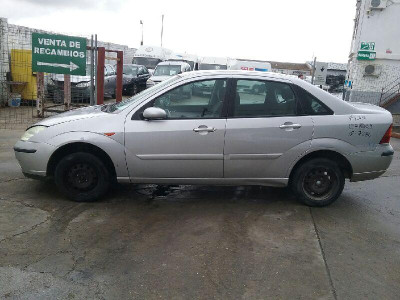 FORD FOCUS BERLINA (CAK)