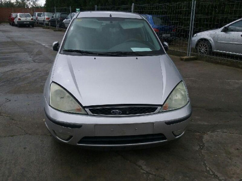  FORD FOCUS BERLINA (CAK) 