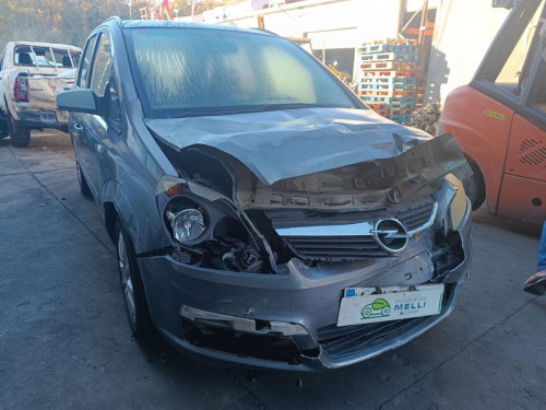 OPEL ZAFIRA B — vehículo donante para recambios 