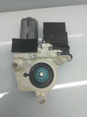 MOTOR ELEVALUNAS TRASERO IZQUIERDO