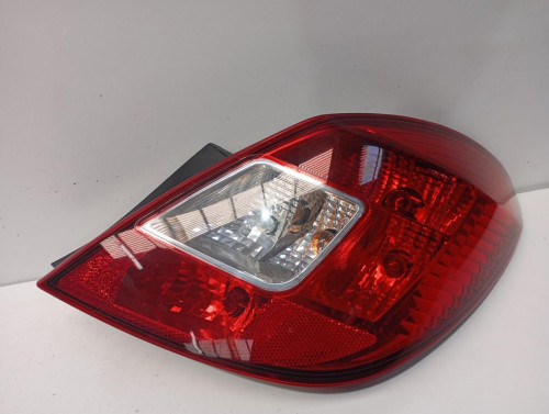 PILOTO TRASERO DERECHO OPEL CORSA D 