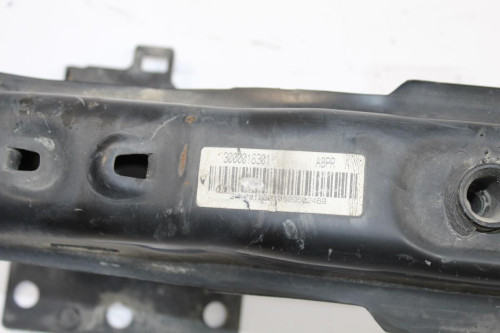REFUERZO PARAGOLPES DELANTERO 