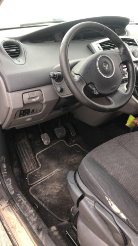 RENAULT SCENIC II (JM) — автомобиль-донор на запчасти 