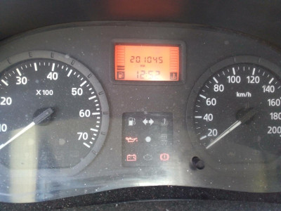 DACIA LOGAN 1