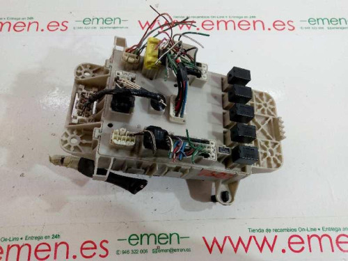  CAJA RELES / FUSIBLES TOYOTA RAV4 (A2) 