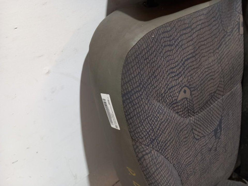 ASIENTO DELANTERO DERECHO Renault TRAFIC II FURGÓN 
