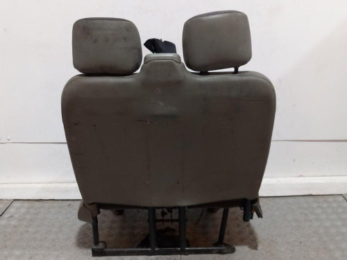 ASIENTO DELANTERO DERECHO Renault TRAFIC II FURGÓN 